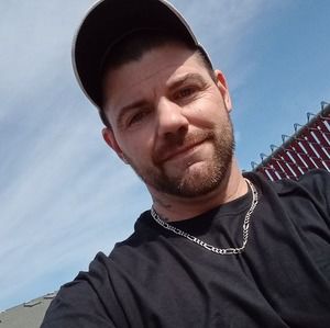 Meet your Posher, Raymond